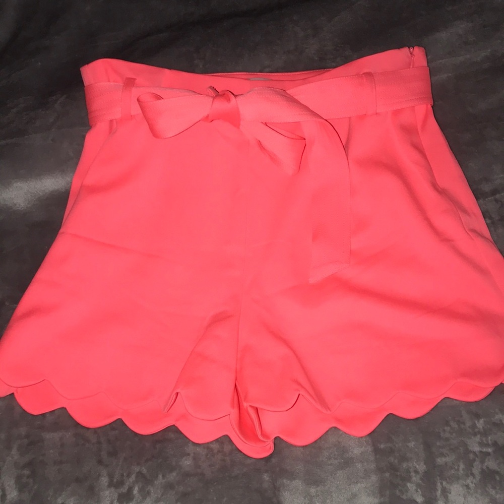 HOT PINK BELTED SHORTS